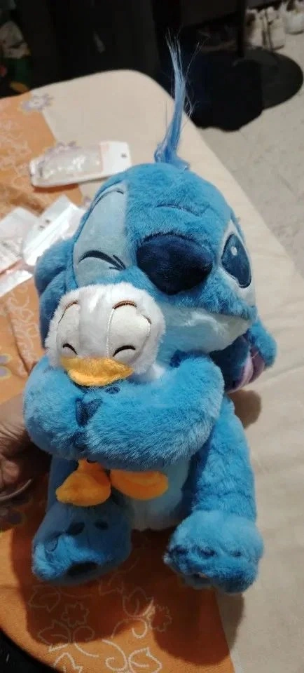 Foto de cliente 2 de Stitch com Patinho Feio - Pelúcia Premium